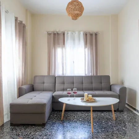 Appartement New Renovated In Center Iraklion